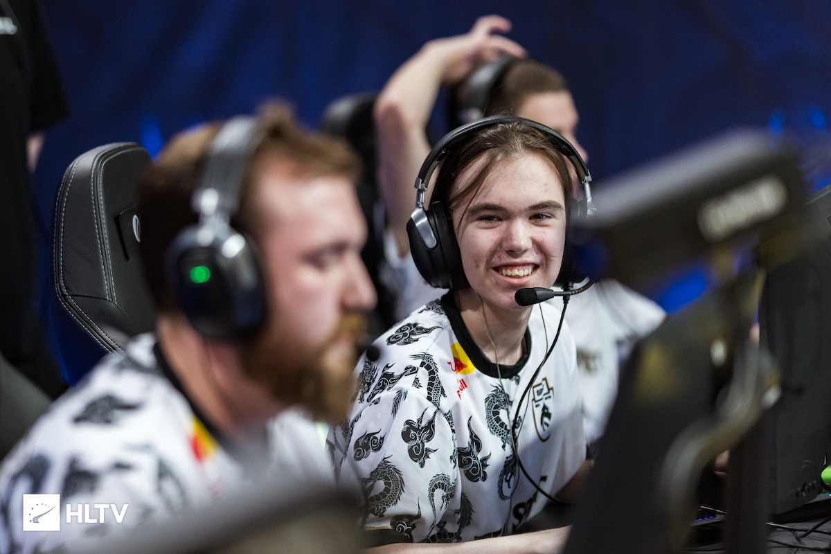 这样的举动 这样的举动